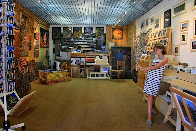 Atelier d'art Claude Gouron, photographe auteur et artiste peintre à Barcelonnette