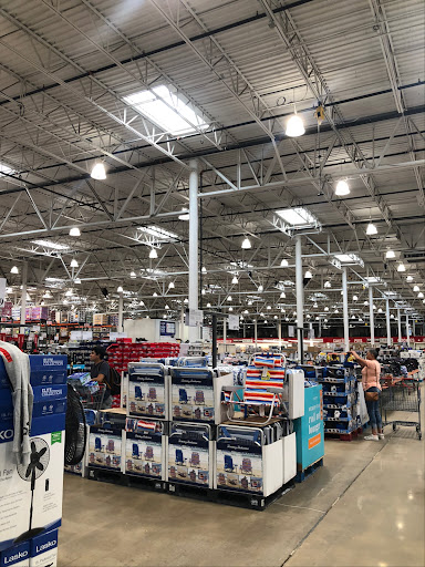 Warehouse store «Costco Wholesale», reviews and photos, 10701 Sudley Manor Dr, Manassas, VA 20109, USA