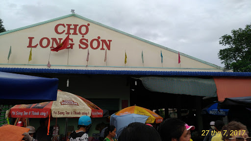 Chợ Long Sơn