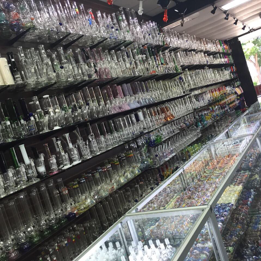 Tobacco Shop «3D SMOKE SHOP», reviews and photos, 2001 Cross Timbers Rd #101, Flower Mound, TX 75028, USA