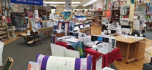 Quilt Shop «Quilt Sampler Inc.», reviews and photos, 1802 S Glenstone Ave, Springfield, MO 65804, USA