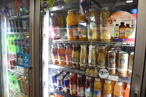 Liquor Store «Cellars Fine Wine & Spirits», reviews and photos, 10660 N 32nd St, Phoenix, AZ 85028, USA