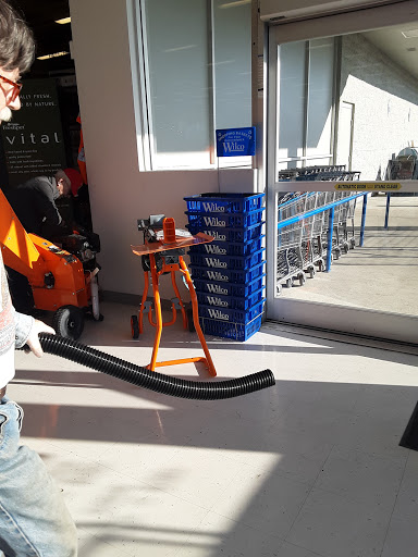 Animal Feed Store «Wilco Farm Store», reviews and photos, 200 S Kelso Dr, Kelso, WA 98626, USA