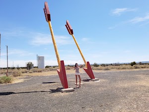Twin Arrows Trading Post Ruins - Historic Route 66 - photo 1