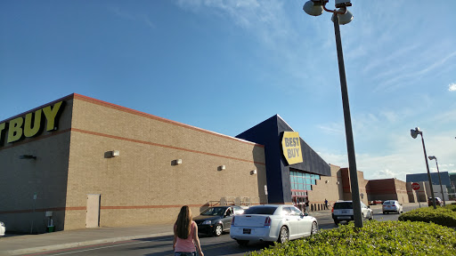 Electronics Store «Best Buy», reviews and photos, 1431 Coral Ridge Ave, Coralville, IA 52241, USA