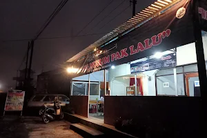 WARUNG MUSLIM PAK LALU image