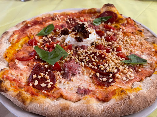 Bar Pizzeria Nonna Mara in Montescudaio, Provincia di Pisa