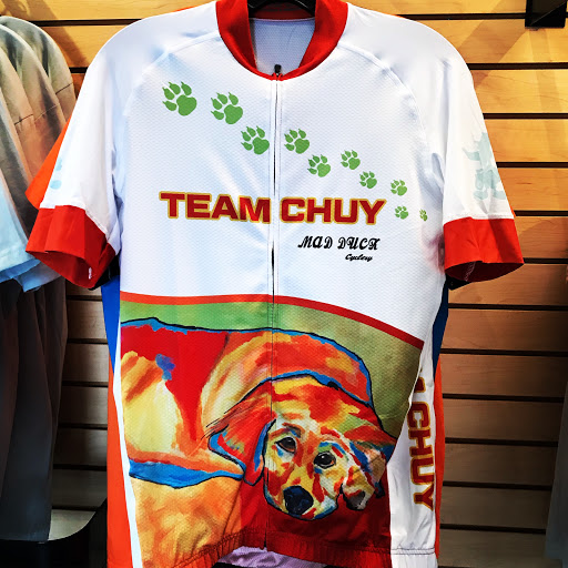 Bicycle Repair Shop «Mad Duck Cycling Shop», reviews and photos, 721 E Northwest Hwy, Grapevine, TX 76051, USA