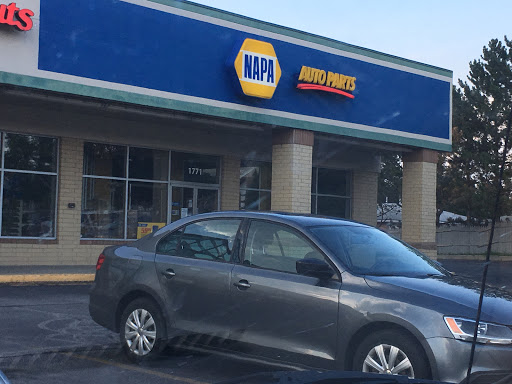 Auto Parts Store «NAPA Auto Parts - Great Lakes Auto & Truck Parts», reviews and photos, 1771 E Main St, Kent, OH 44240, USA