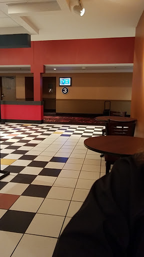 Movie Theater «Regal Cinemas Aviation Mall 7», reviews and photos, 578 Aviation Rd, Queensbury, NY 12804, USA
