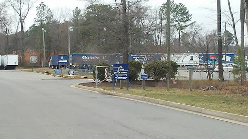 Outlet Store «Goodwill Central Virginia Outlet», reviews and photos, 6301 Midlothian Turnpike, Richmond, VA 23225, USA