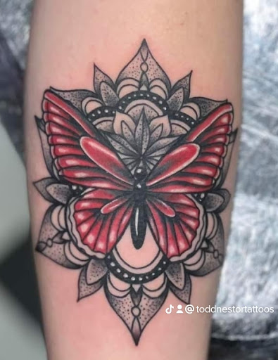 Explore nice arm tattoo ideas, creative tattoo ideas in Sandusky, available at Lake Erie Tattoo Emporium