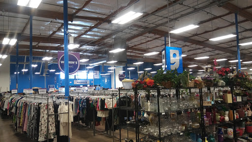 Thrift Store «51st & Olive Goodwill Retail Store & Donation Center», reviews and photos