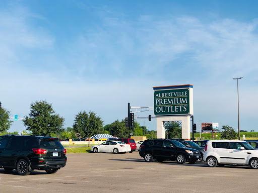 Shopping Mall «Albertville Premium Outlets», reviews and photos, 6415 Labeaux Ave NE, Albertville, MN 55301, USA