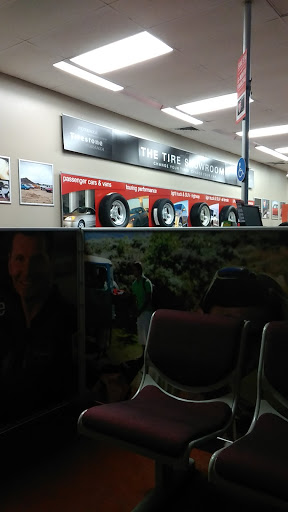 Tire Shop «Firestone Complete Auto Care», reviews and photos, 16251 Miami Dr, North Miami Beach, FL 33162, USA