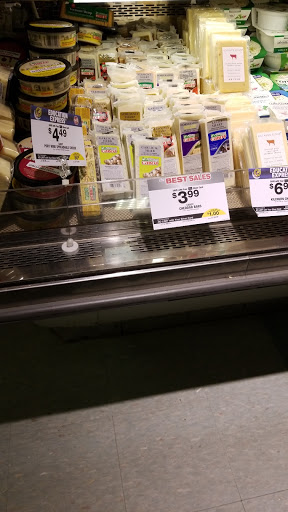 Supermarket «Big Y», reviews and photos, 802 Williams St, Longmeadow, MA 01106, USA