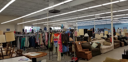 Thrift Store «St. Vincent de Paul Thrift Store», reviews and photos, 28720 Stephenson Hwy, Madison Heights, MI 48071, USA