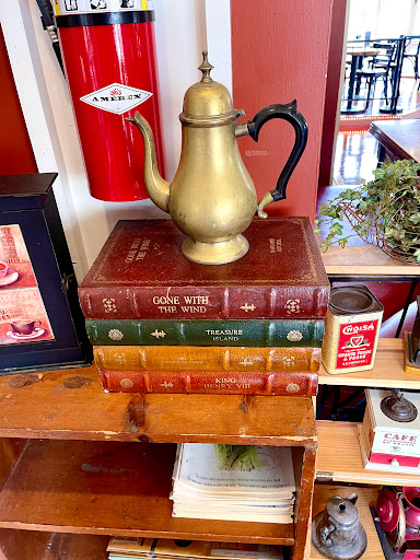 Wine Bar «Thirsty Mind Coffee and Wine Bar», reviews and photos, 23 College St # 6, South Hadley, MA 01075, USA