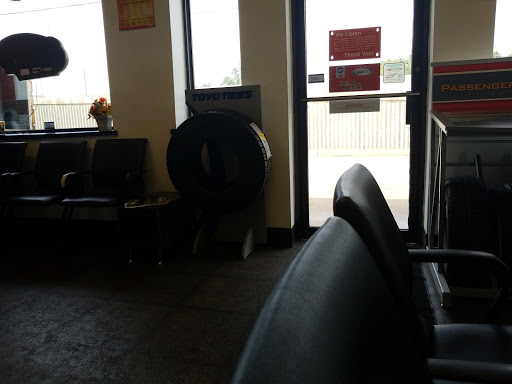 Tire Shop «Hibdon Tires Plus», reviews and photos, 9114 E 41st St, Tulsa, OK 74145, USA