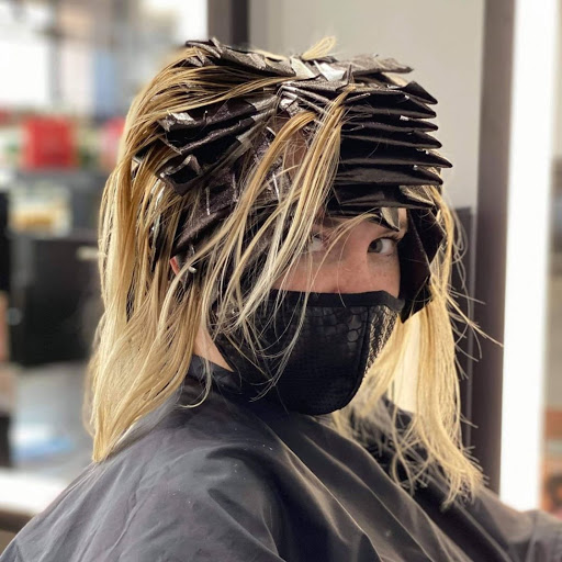 Hair Salon «20 Volume Salon And Spa», reviews and photos, 1464 E Williams Field Rd #101, Gilbert, AZ 85295, USA