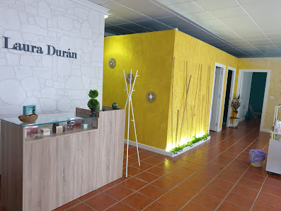 Salón de belleza Laura Durán C. Virgen de Guadalupe, 3, 06240 Fuente de Cantos, Badajoz, España