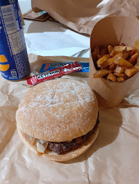 Cheeseburger du Restaurant de hamburgers Burger Factory Drive à Bosroumois - n°1