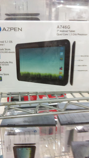 Electronics Store «Micro Center», reviews and photos, 750 Central Park Ave, Yonkers, NY 10704, USA