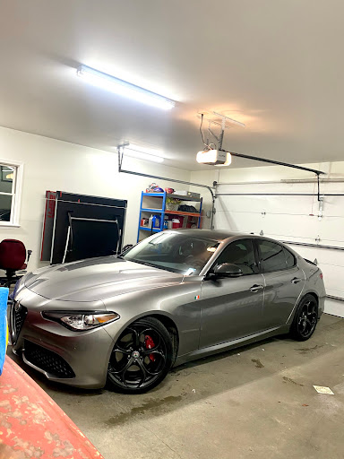 The Detailing Guys LLC en New Holland