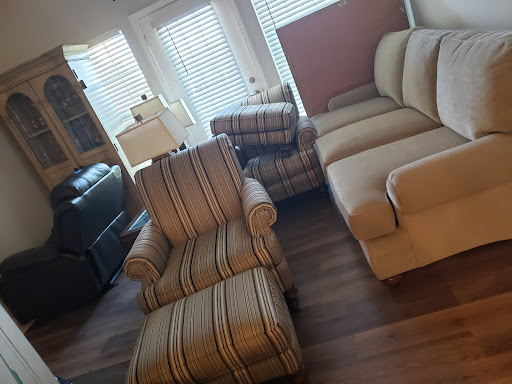 Moving Company «Move For Less», reviews and photos, 24202 Aurora Rd C, Bedford Heights, OH 44146, USA