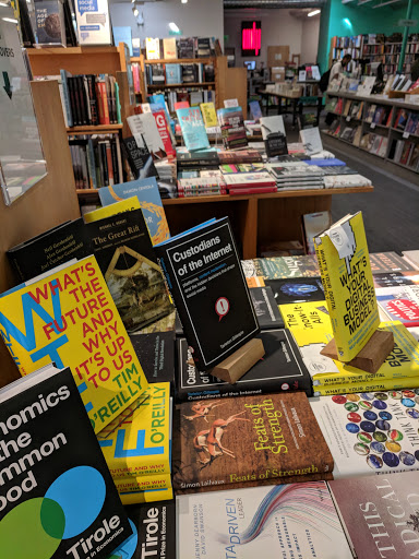 Book Store «MIT Press Bookstore», reviews and photos, 301 Massachusetts Ave, Cambridge, MA 02139, USA