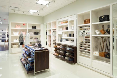 Michael Kors Outlet - 211 Outlet Center Dr, Queenstown, Maryland, US -  Zaubee