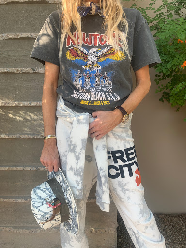 Furniture Store «Bungalow Furniture & Accessories», reviews and photos, 15330 N Hayden Rd #120, Scottsdale, AZ 85260, USA