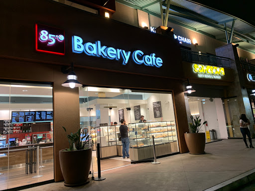 Shopping Mall «Diamond Jamboree», reviews and photos, 2700-2750 Alton Pkwy, Irvine, CA 92606, USA