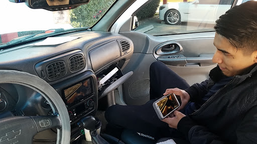 Car Stereo Store «Hi Sound Electronic Distribution», reviews and photos, 10701 Harry Hines Blvd, Dallas, TX 75220, USA