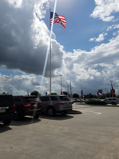 Car Dealer «Texan Dodge Chrysler Jeep Ram», reviews and photos, 18555 Eastex Freeway Service Rd, Humble, TX 77338, USA