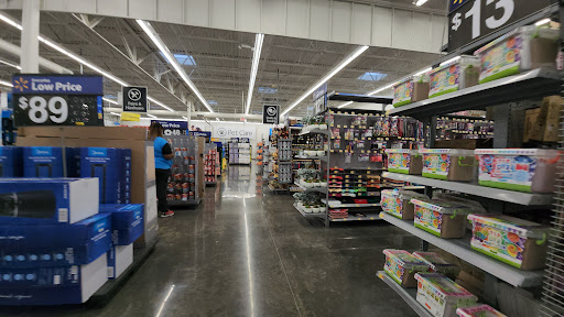 Discount Store «Walmart», reviews and photos, 8745 Branch Ave, Clinton, MD 20735, USA