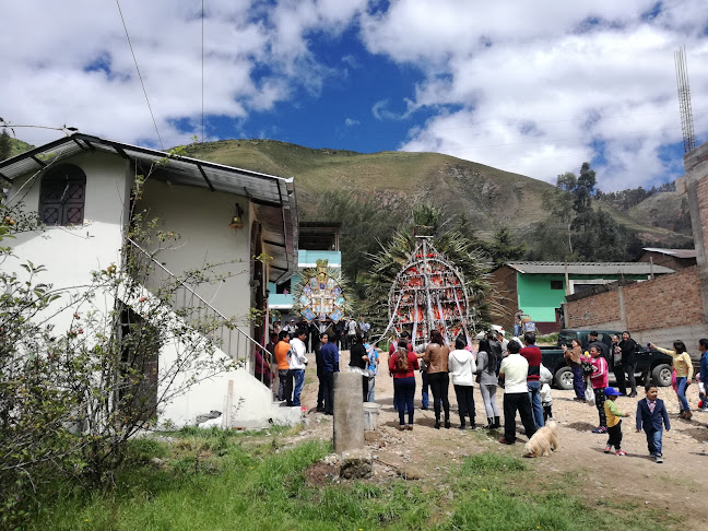 Comentarios y opiniones de Capilla Santisima Cruz De Ramos