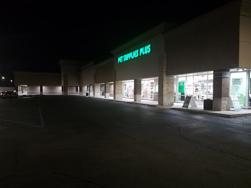 Pet Supply Store «Pet Supplies Plus», reviews and photos, 29493 W Seven Mile Rd, Livonia, MI 48152, USA