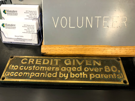 Thrift Store «Manatee Memorial Foundation Thrift Shop», reviews and photos, 4517 Manatee Ave W, Bradenton, FL 34209, USA