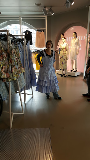 Graduation dresses stores Amsterdam