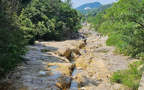 Sammaksa Valley image