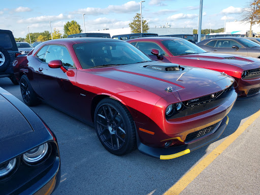 Car Dealer «Stew Hansen Dodge Ram Chrysler Jeep», reviews and photos, 12103 Hickman Rd, Des Moines, IA 50323, USA