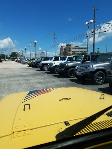 Car Dealer «Gator Chrysler Dodge Jeep», reviews and photos, 840 S Harbor City Blvd, Melbourne, FL 32901, USA