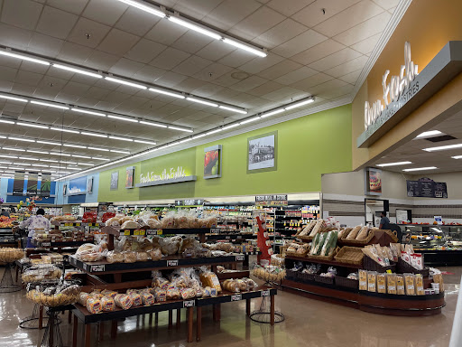 Grocery Store «Albertsons», reviews and photos, 2200 N Yarbrough Dr, El Paso, TX 79925, USA