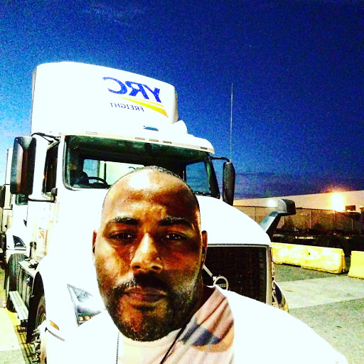 Trucking Company «YRC Freight», reviews and photos, 18298 Slover Ave, Bloomington, CA 92316, USA