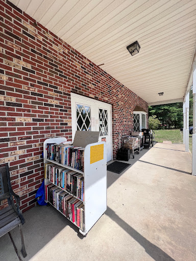 Used Book Store «The Book Garden», reviews and photos, 868 Monmouth Rd, Cream Ridge, NJ 08514, USA