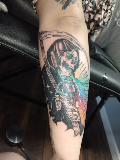Explore mens tattoo quote ideas, creative tattoo ideas in Kewanee, available at Splat Ink tattoos and piercings