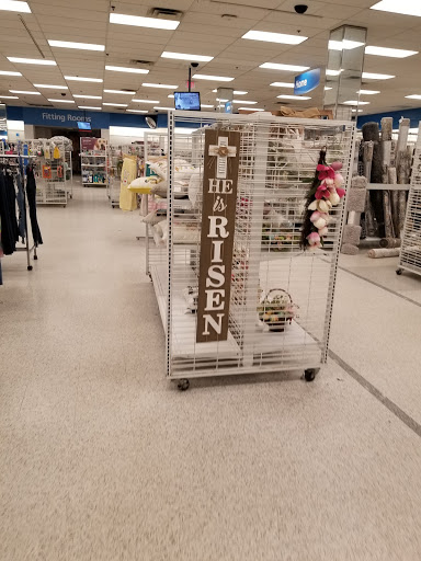 Clothing Store «Ross Dress for Less», reviews and photos, 7455 Greenbelt Rd, Greenbelt, MD 20770, USA