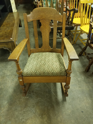 Used Furniture Store «C&D Second Chance», reviews and photos, 201 N Poplar Ave, Sanford, FL 32771, USA