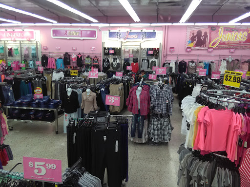 Discount Store «Fallas Discount Stores», reviews and photos, 19719 Sherman Way, Winnetka, CA 91306, USA